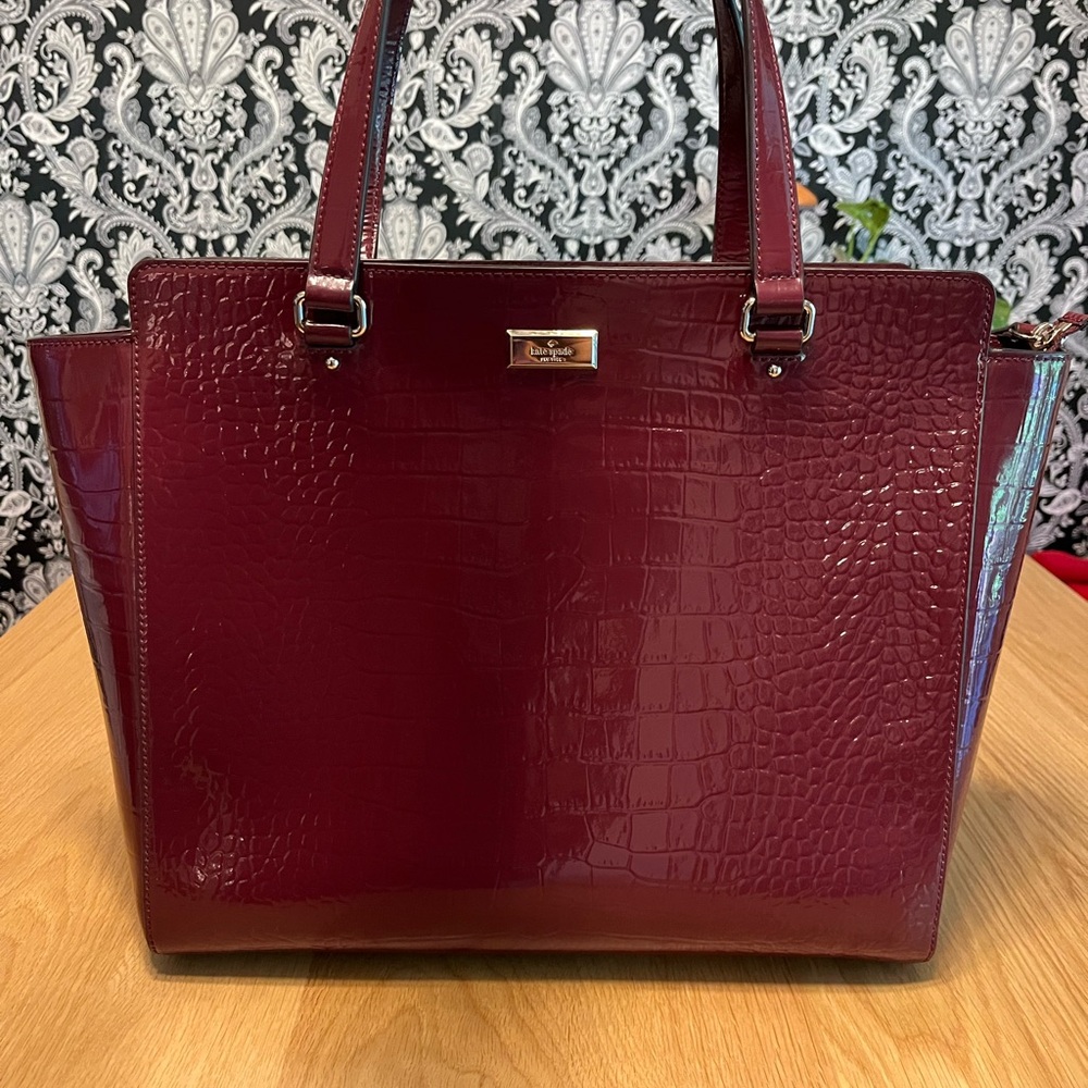 Kate Spade Cherrywood Elissa Bristol Drive Croc Tote Handbag Purse Burgundy